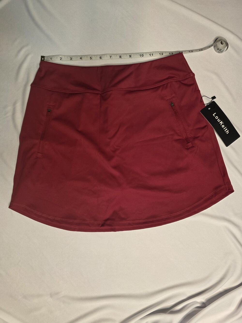 LouKeith Skort Womens Size M Burgundy Athletic Tennis Skirt Built In Shorts NWT
